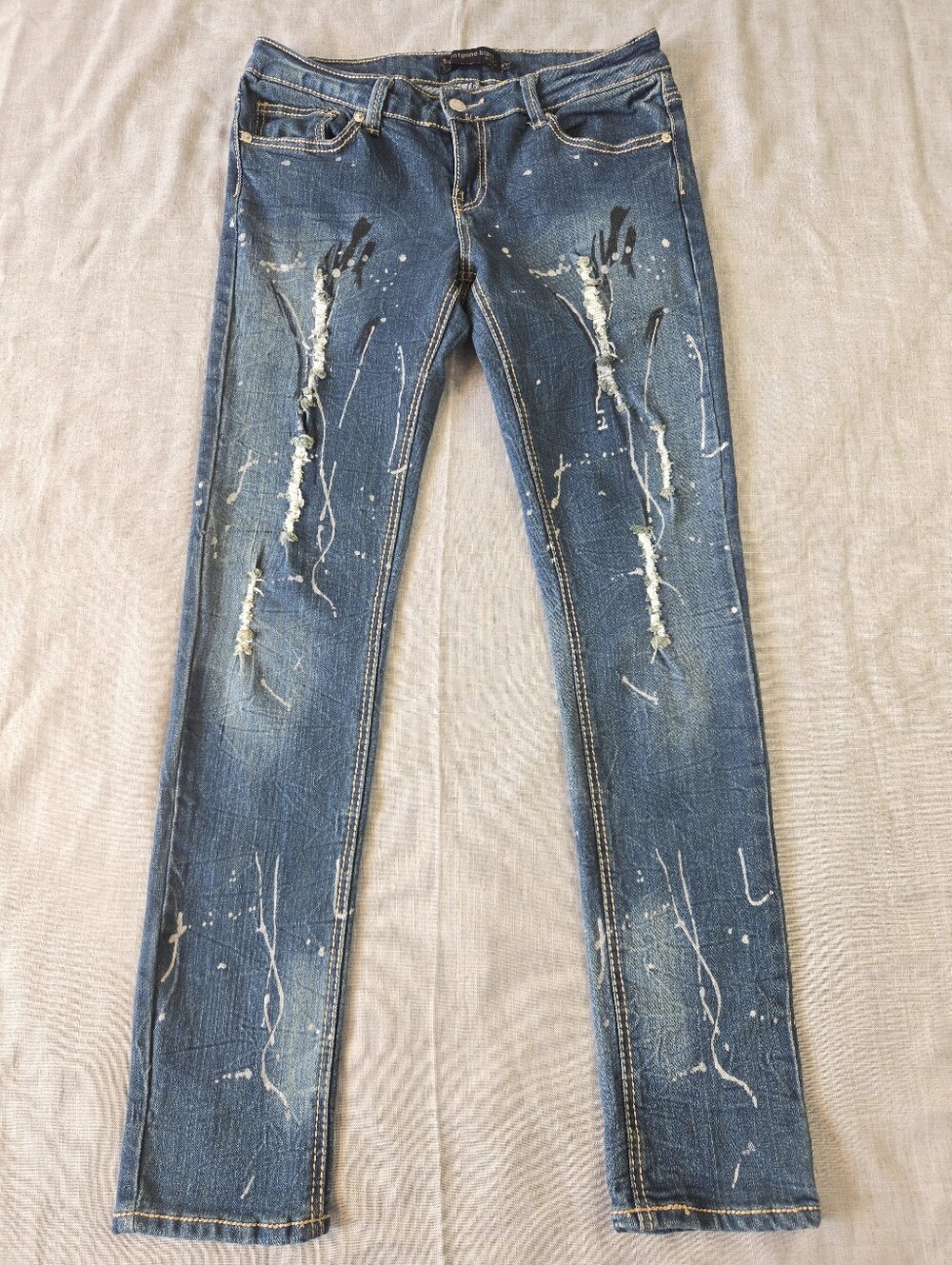 Twentyone Black Rue21 Denim Jeans Womens 9/10 Paint Splatter Distressed Skinny